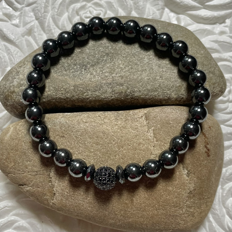 Herrenarmband mit Hematite Edelstein und mit Zirkonia-Kugel